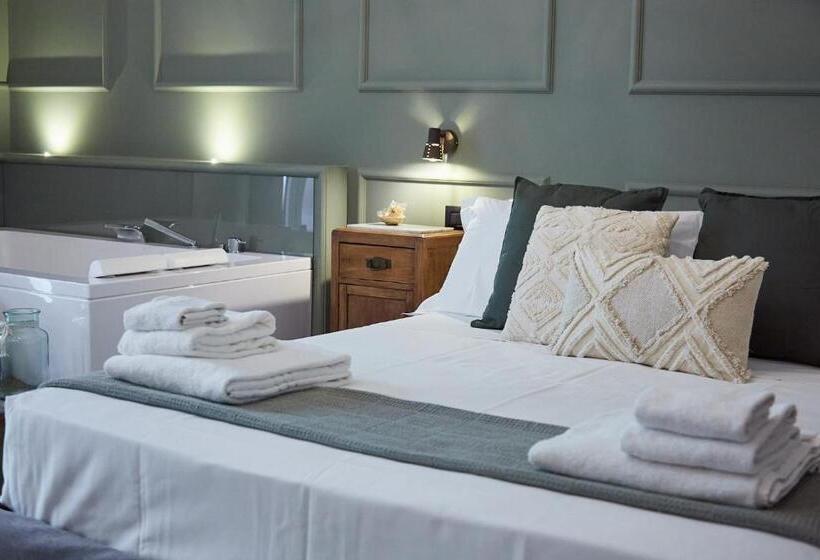 Полулюкс, Dimora Terranova Charming Rooms