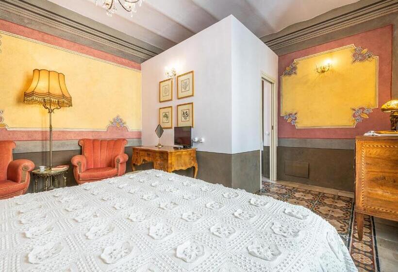 Номер Deluxe, Palazzo Cherchi
