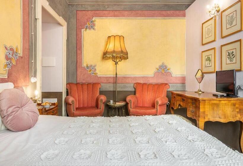 Номер Deluxe, Palazzo Cherchi