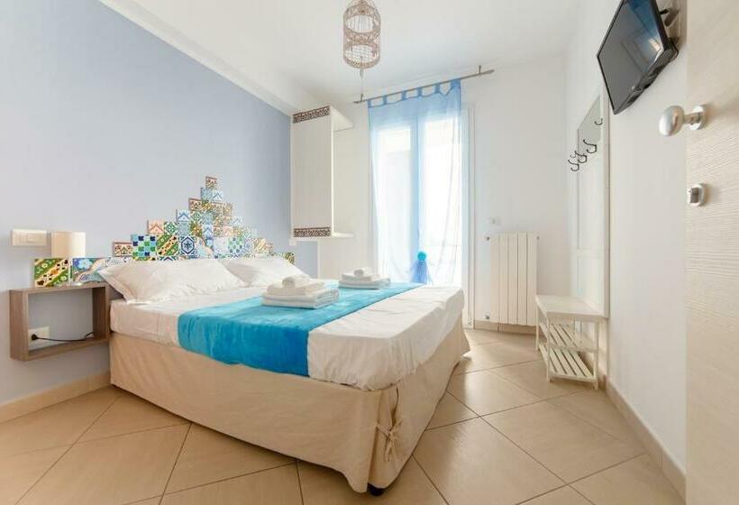 اتاق استاندارد با بالکن, Sterlizia Rooms