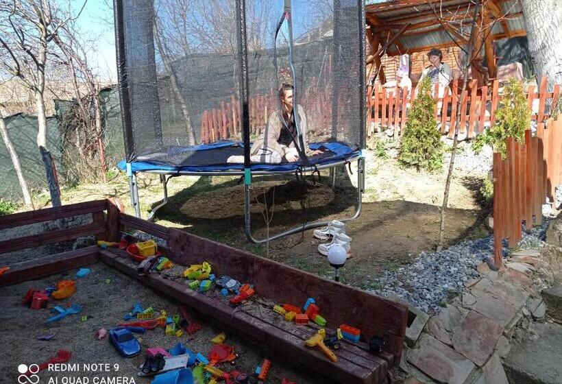 Семейный Номер, Casa Rool