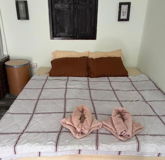 اتاق استاندارد, Pano Solar Guest House