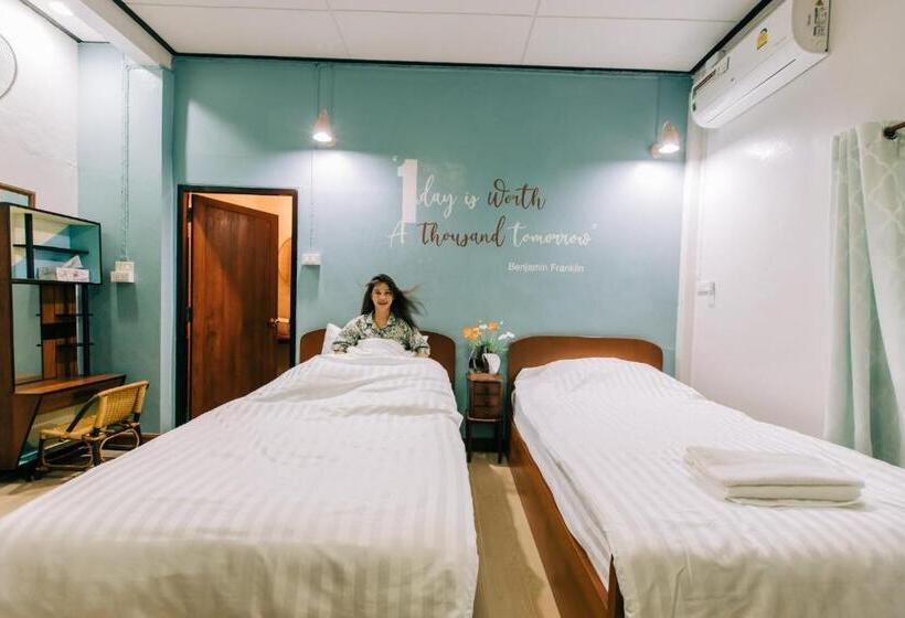 غرفة قياسية مطلّة علي الحديقة, Banya Bnb ที่พักบ้านย่าบีแอนด์บี เมืองประจวบฯ