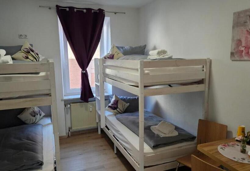 Четырехместный Номер Economy, My Hostel Füssen