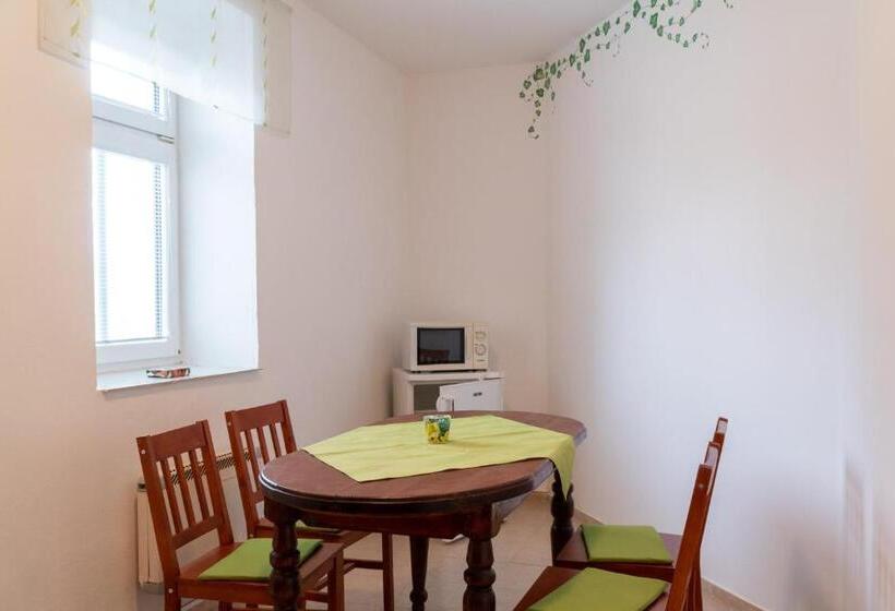 Люкс, Apartmány Kaplička Cikháj