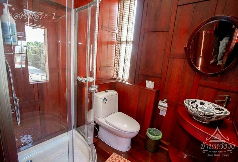 스탠다드 룸 킹사이즈 침대, Baan Lhang Wangh บ้านหลังวัง