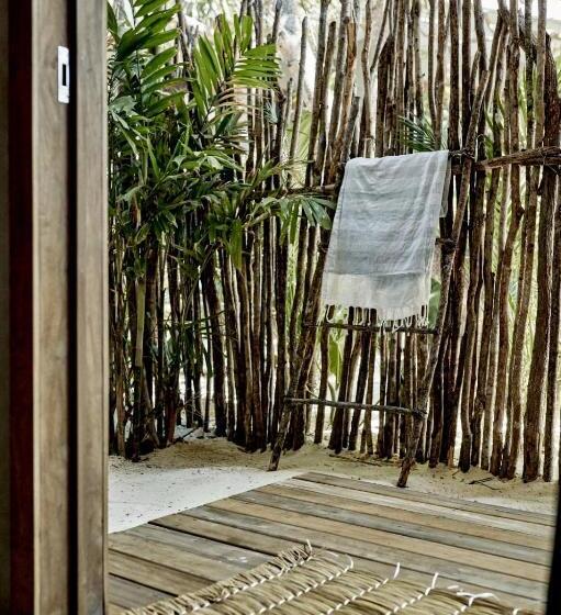 스위트 킹사이즈 침대, Villa Mango Jeri
