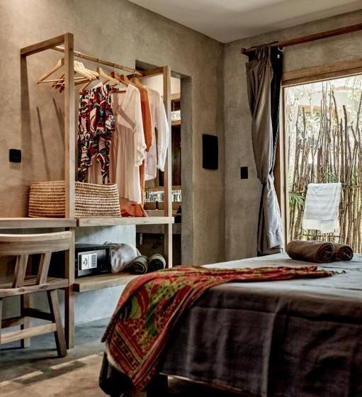 스위트 킹사이즈 침대, Villa Mango Jeri