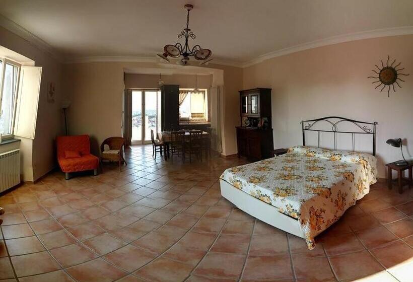 Studio Standard Vista Mare, B&b La Magnolia