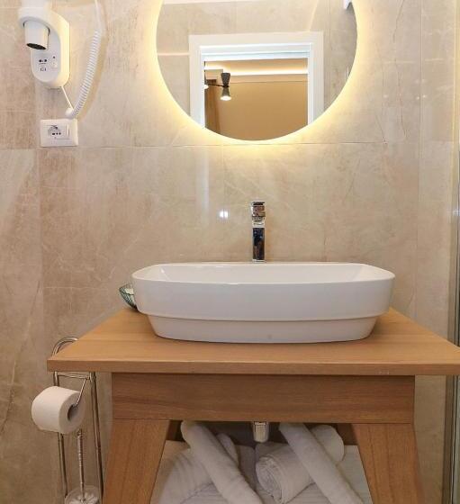 スーペリアトリプルルーム, Don Francisco Rooms   Tropea