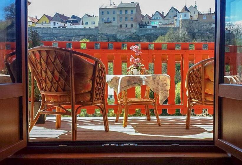 Люкс с Балконом, Penzion Na Hradčanech