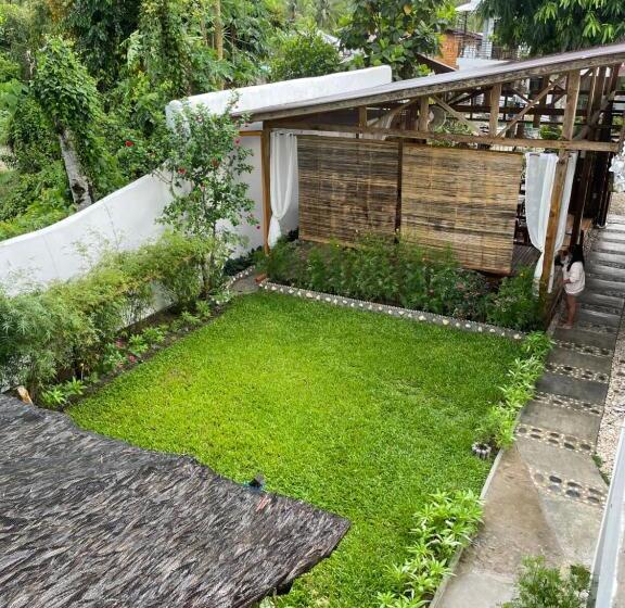 스탠다드 트리플 룸 테라스, Lunazul Guesthouse