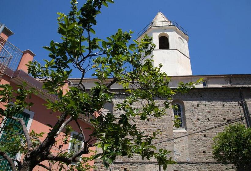 اتاق اکونومی, Cecio 5 Terre Rooms