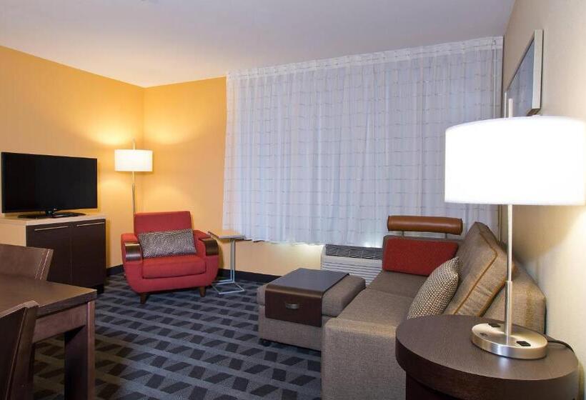 Люкс 2 Спальни, Towneplace Suites By Marriott Garden City