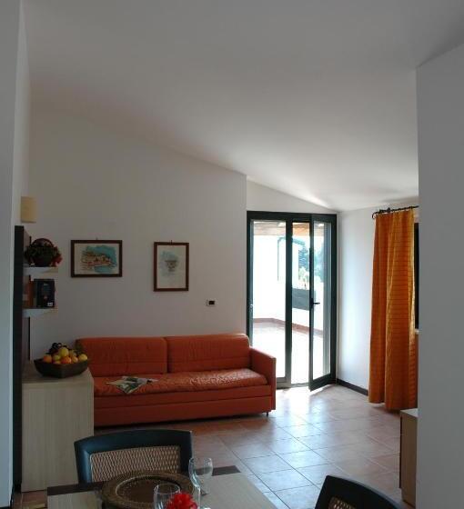 Апартаменты 3 Спальни, Villaggio Santandrea Resort