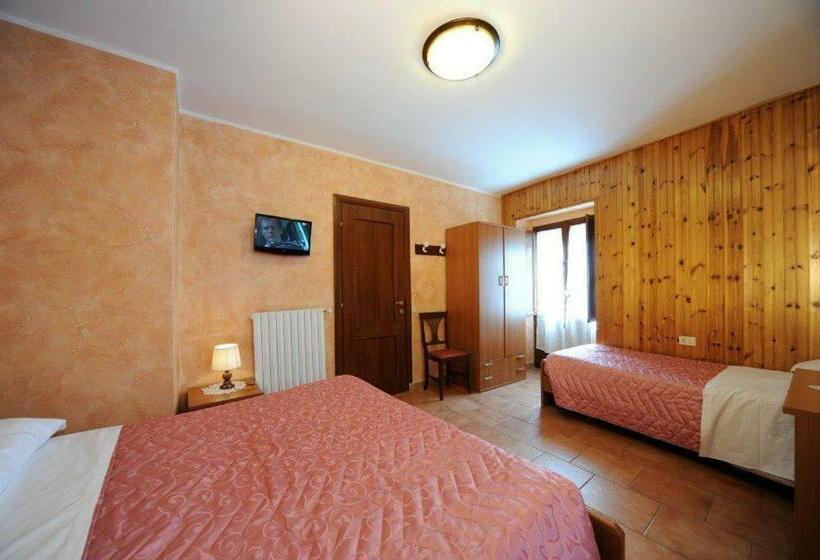 اتاق استاندارد چهار تخته, Albergo Pensione Paola