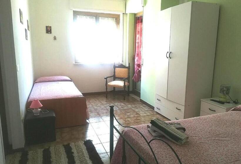 Номер Стандарт, Le Gardenie B&b