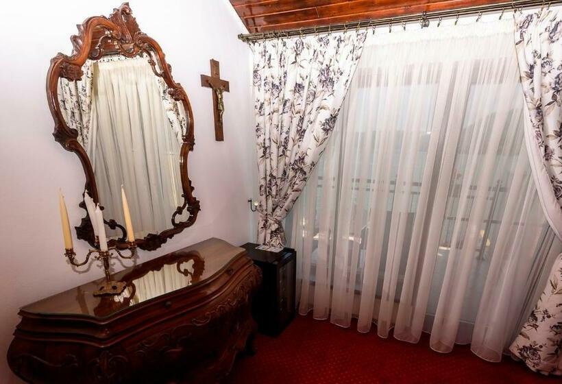 سوییت, Casa Andrei