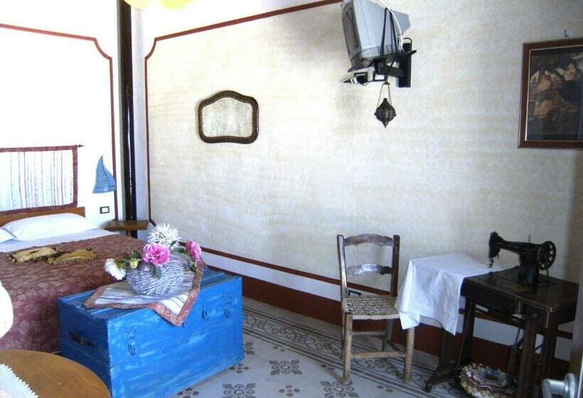 اتاق استاندارد چهار تخته, Baglio Trinacria