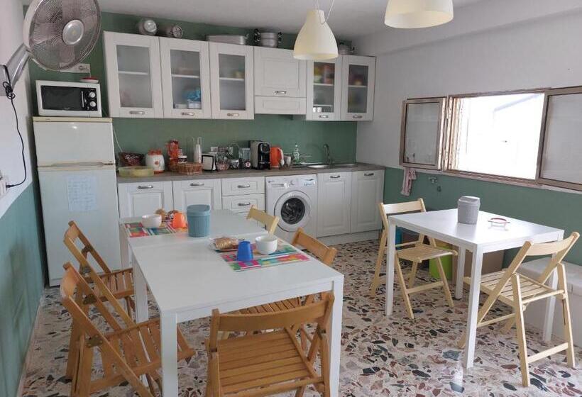 Четырехместный Номер Стандарт, Casa Adriana B&b Affittacamere