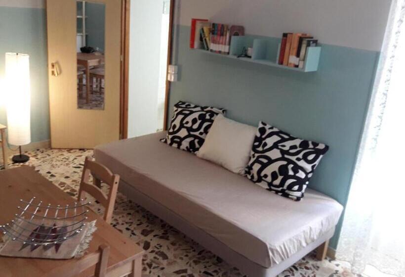 Семейный Номер, Casa Adriana B&b Affittacamere