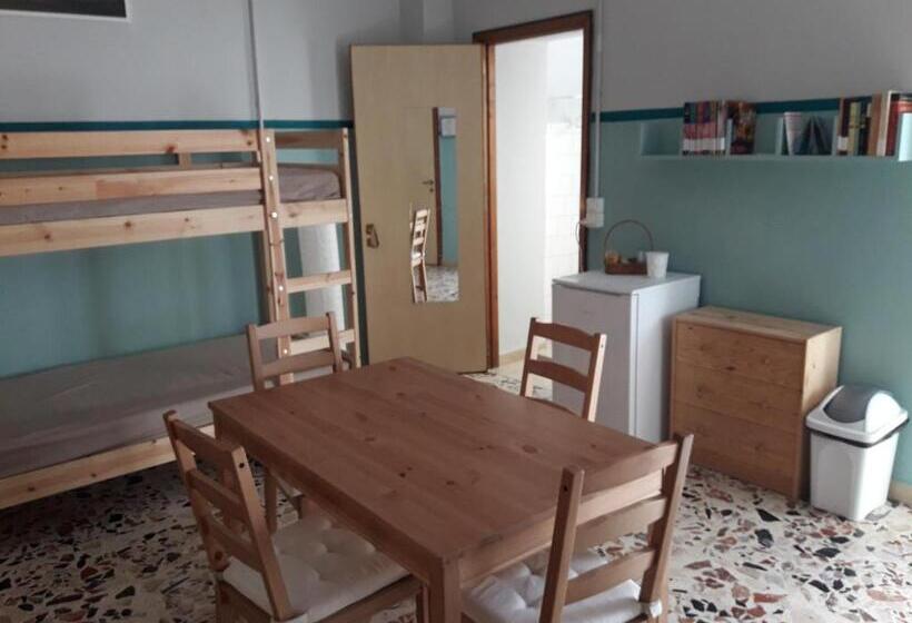 Семейный Номер, Casa Adriana B&b Affittacamere