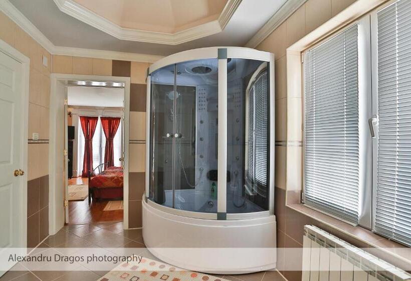 Четырехместный Номер Стандарт, Casa Iulia