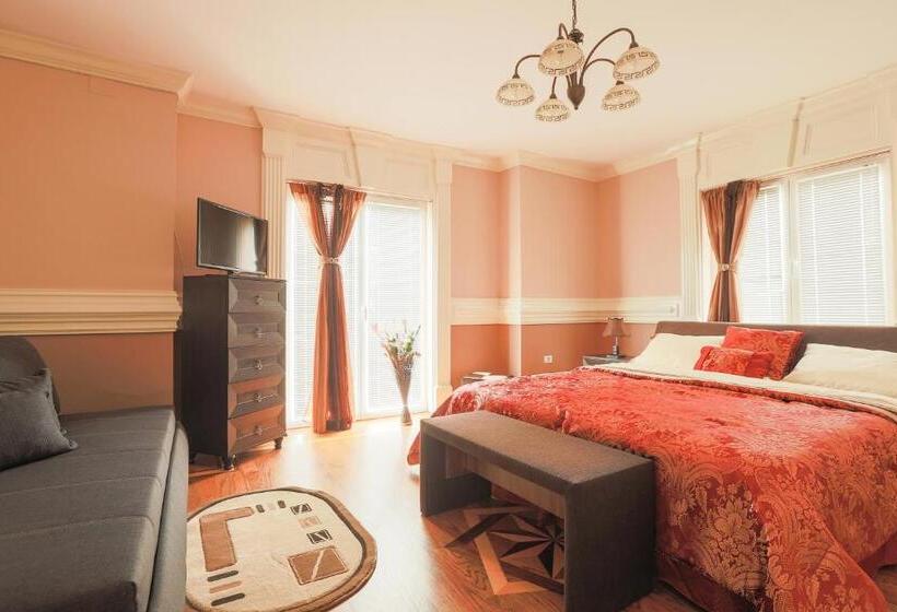 Четырехместный Номер Стандарт, Casa Iulia