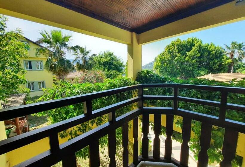 Вилла с 1 спальней и бассейном, Summer Life Villa Apart