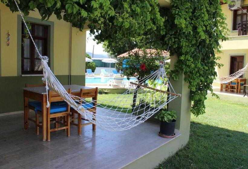 Вилла с 1 спальней и бассейном, Summer Life Villa Apart