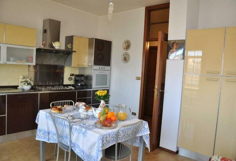 Номер Deluxe, Giangurgolo B&b