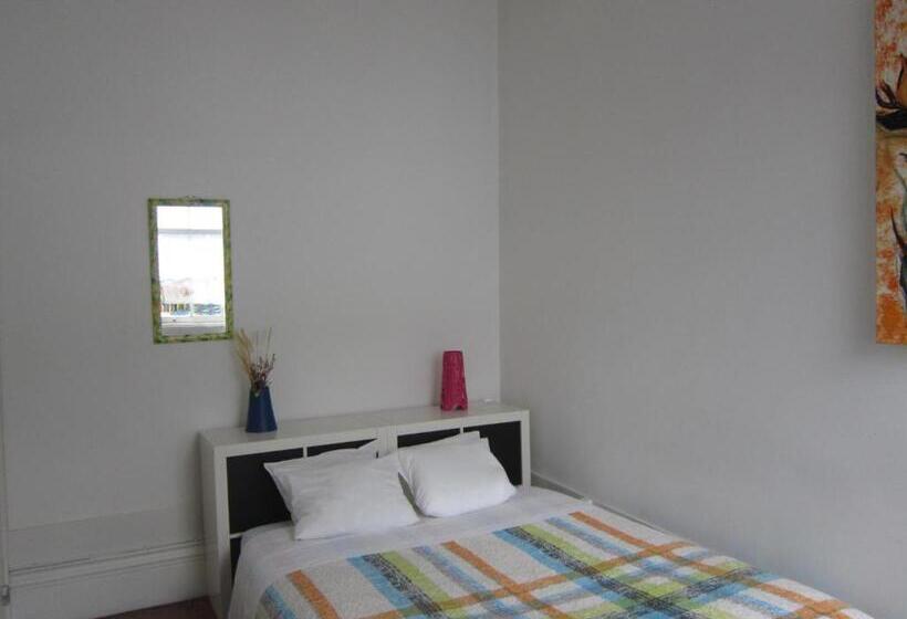 اتاق استاندارد با بالکن, Hostel Prime Guimaraes