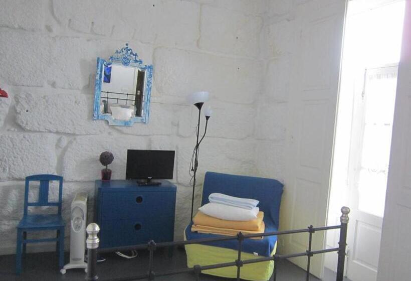اتاق استاندارد با بالکن, Hostel Prime Guimaraes