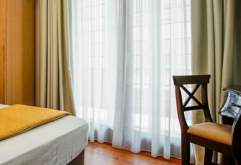 Номер Стандарт, Sigis Hotel Fiumicino