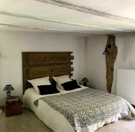 Номер Стандарт Вид на Сад, La Perle De La Lauzière, Chambres D Hôtes
