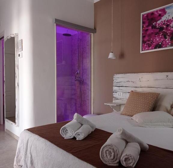 سوئیت جونیور با تراس, Torre Pendio B&b