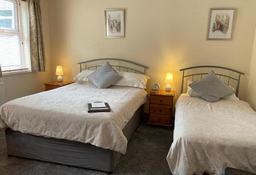 Номер Стандарт, Bron Menai Guest House
