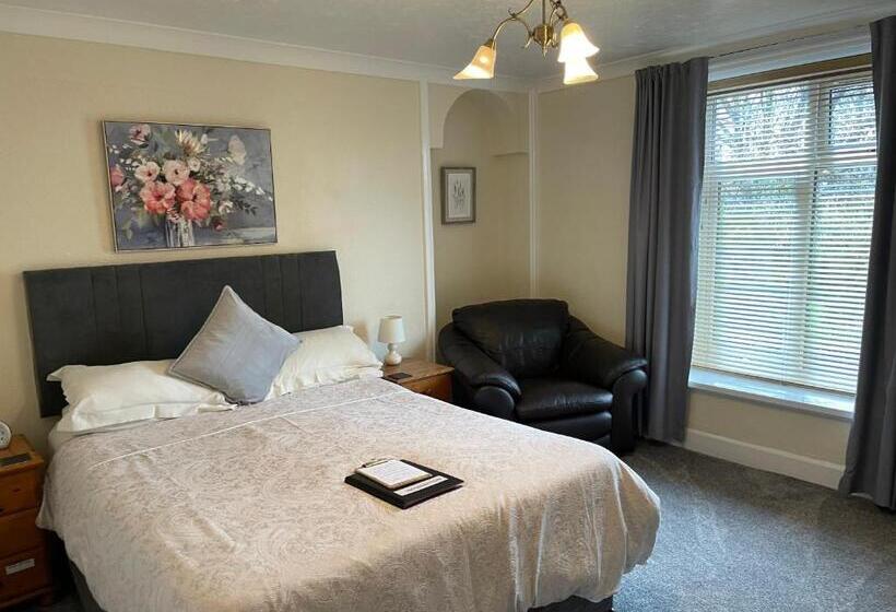 Номер Стандарт Вид на Сад, Bron Menai Guest House