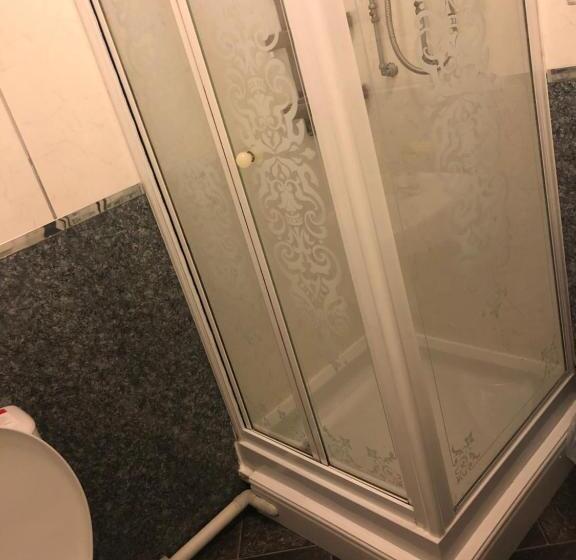 Номер Стандарт, Bron Menai Guest House