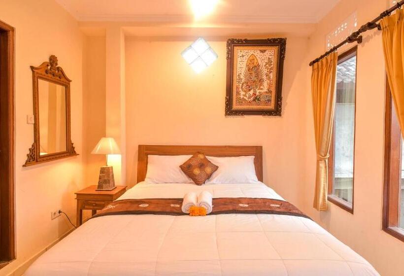 디럭스 룸, Kamar Suci House
