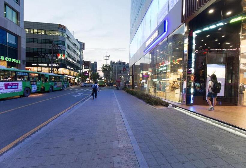 디럭스 패밀리 룸, Sam Stay Hongdae