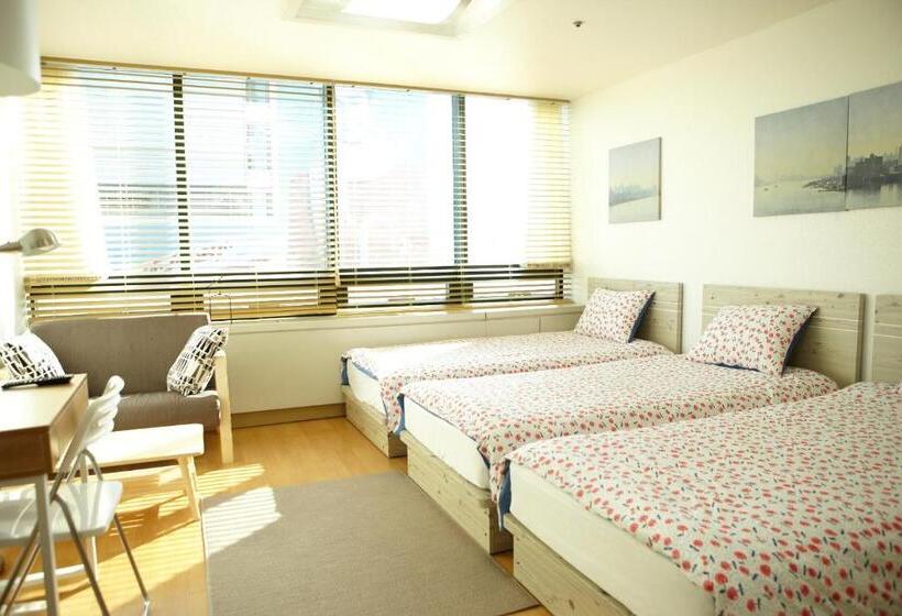 스탠다드 트리플 룸, Sam Stay Hongdae