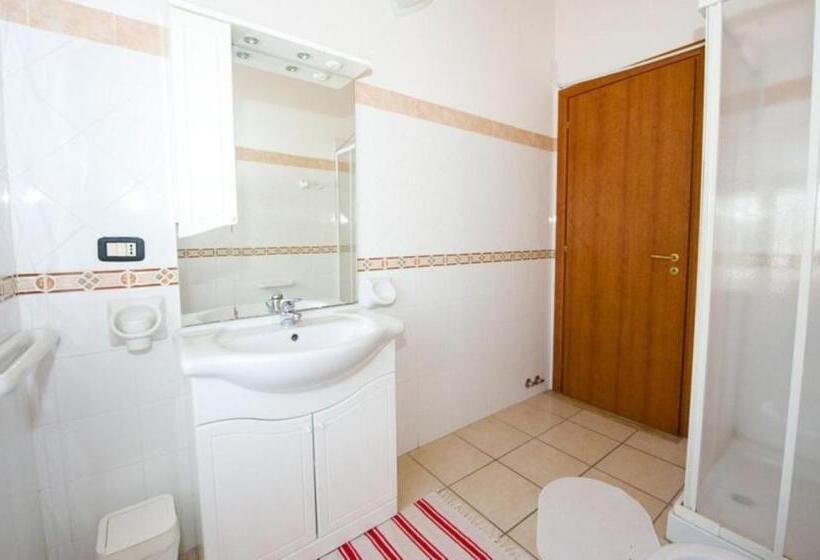Номер Стандарт, B&b Il Girasole