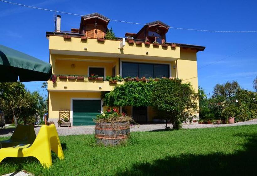 Номер Стандарт Трехместный, B&b Il Girasole