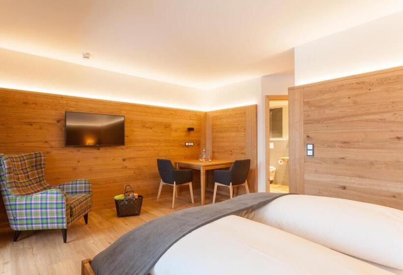 Номер Стандарт с Балконом, Panorama Allgäu Spa Resort