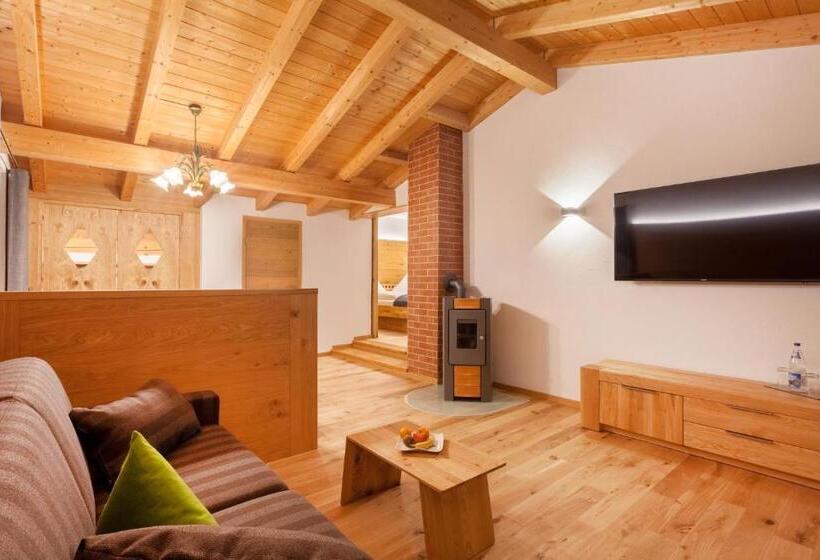 Люкс с Балконом, Panorama Allgäu Spa Resort
