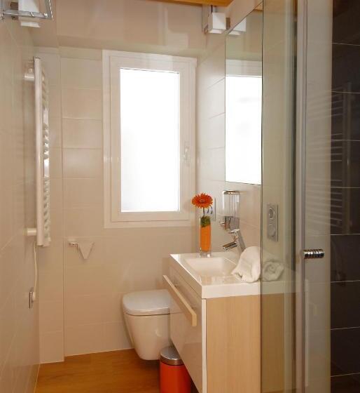 חדר סטנדרט, Hostal Rimbombin
