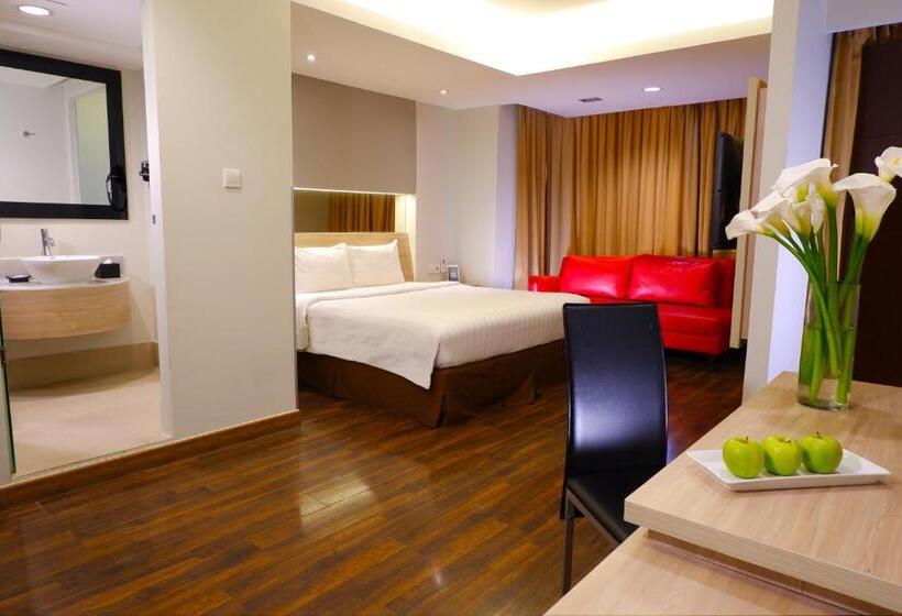 Студия Deluxe, Aston Pluit Hotel & Residence