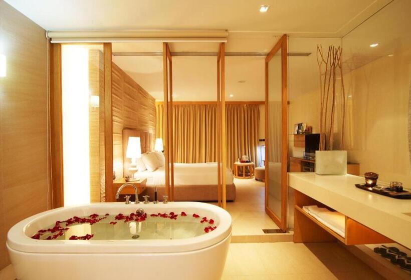 اتاق لوکس, Dune Hua Hin
