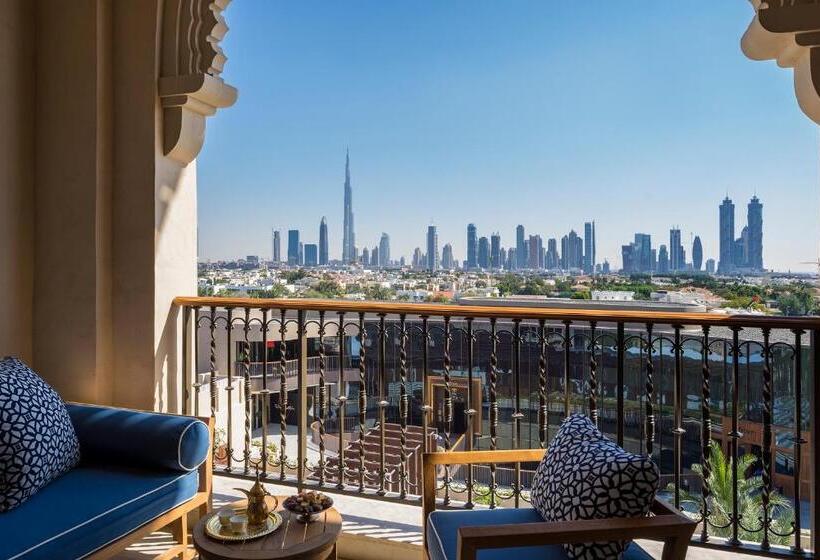 Номер Deluxe Кровать Кинг Вид на Город, Four Seasons Resort Dubai At Jumeirah Beach
